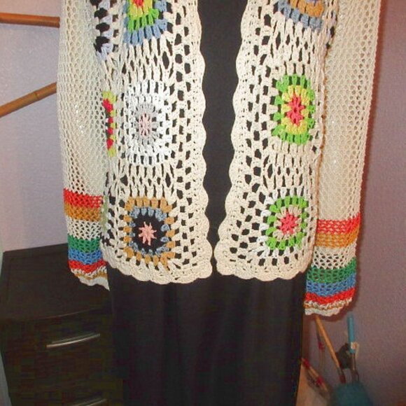 Vtg Crochet Open Knit Granny Square Cardigan Size M L Sweater Rainbow Groovy 70s - Picture 3 of 6